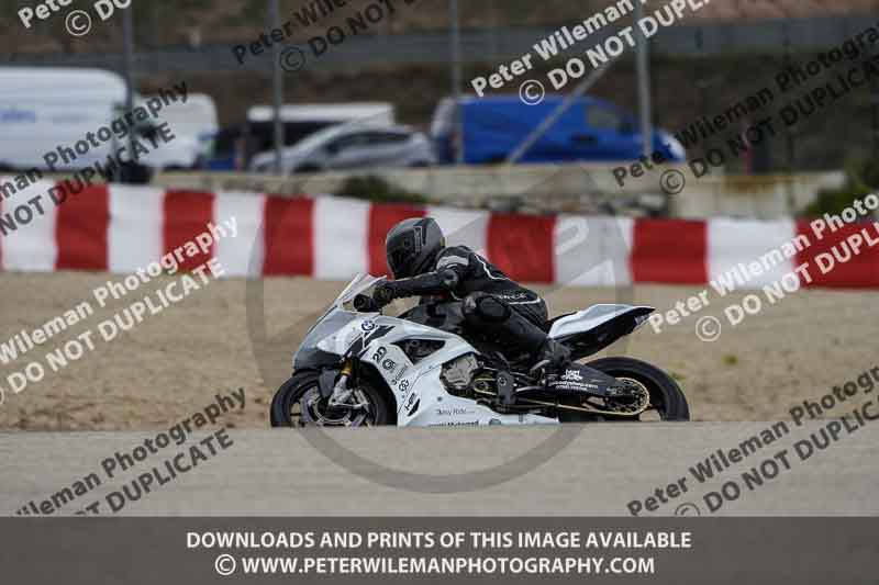 cadwell no limits trackday;cadwell park;cadwell park photographs;cadwell trackday photographs;enduro digital images;event digital images;eventdigitalimages;navarra;no limits trackdays;peter wileman photography;racing digital images;trackday digital images;trackday photos